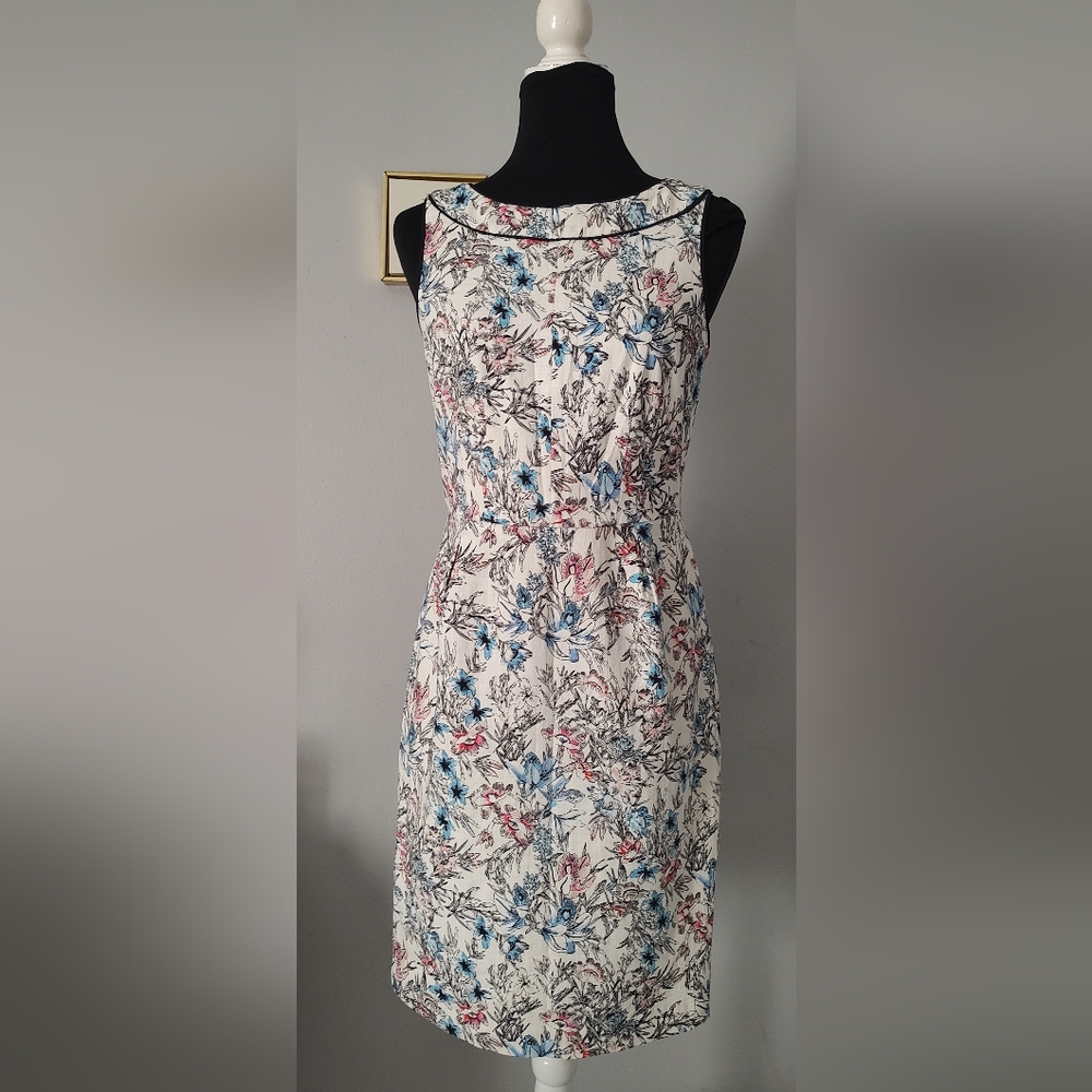 Ann Taylor dress Size 6  Sleeveless  style shift New zipper back  Multicolor New